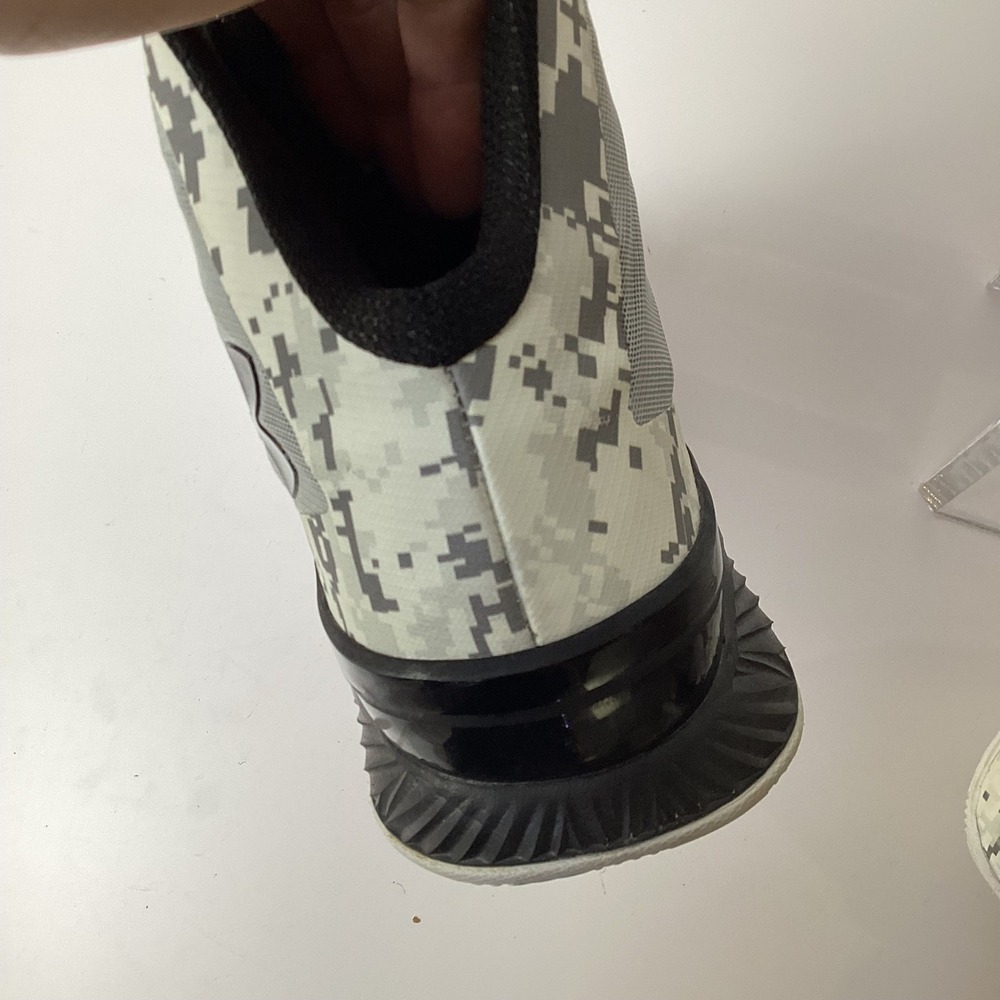 Under Armour Digital Camo Basketball Shoes Men High Top Athletic Sneakers - Picture 6 of 14